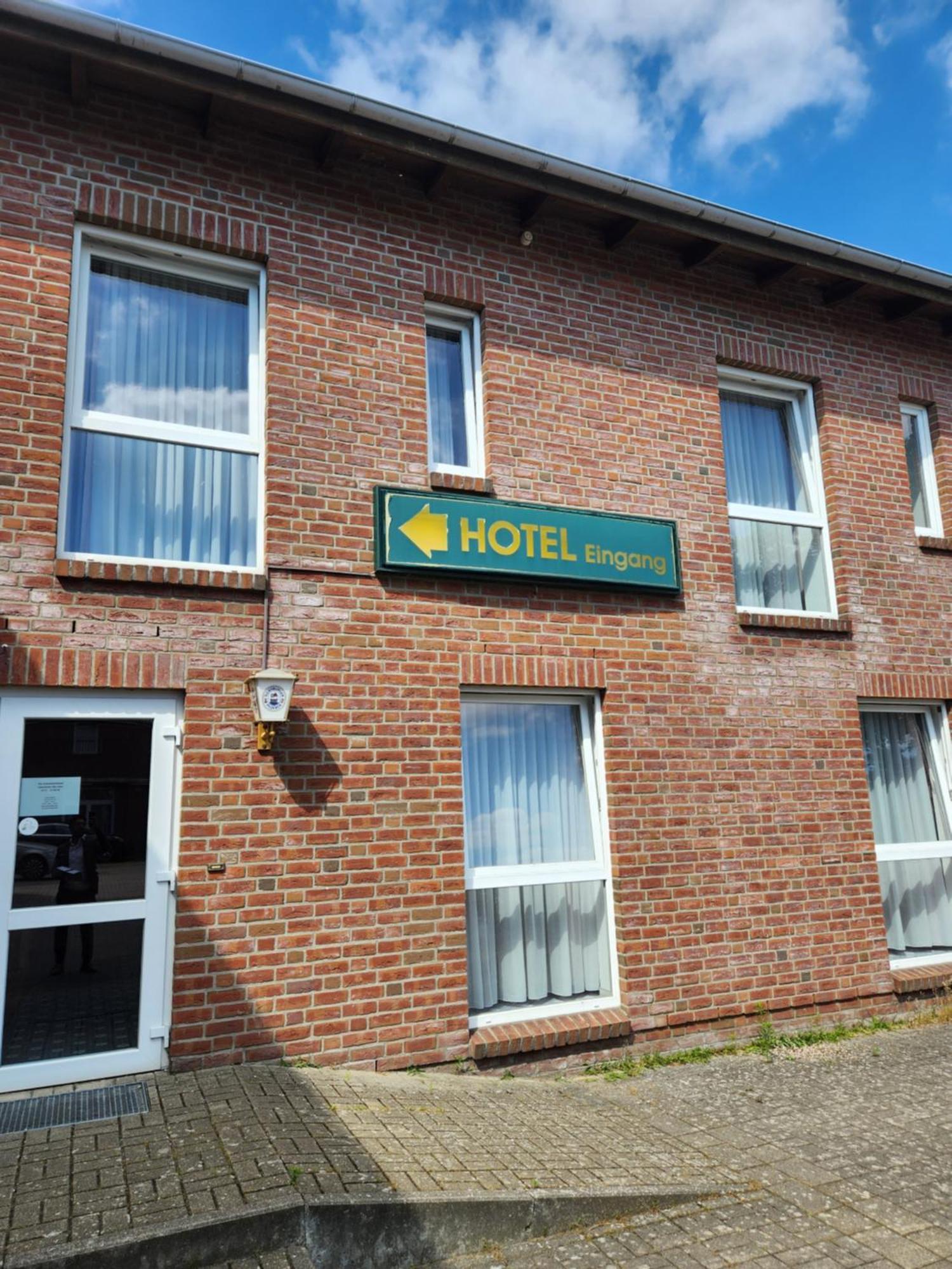 Hotel Hoyers In Pinneberg Prisdorf Dış mekan fotoğraf