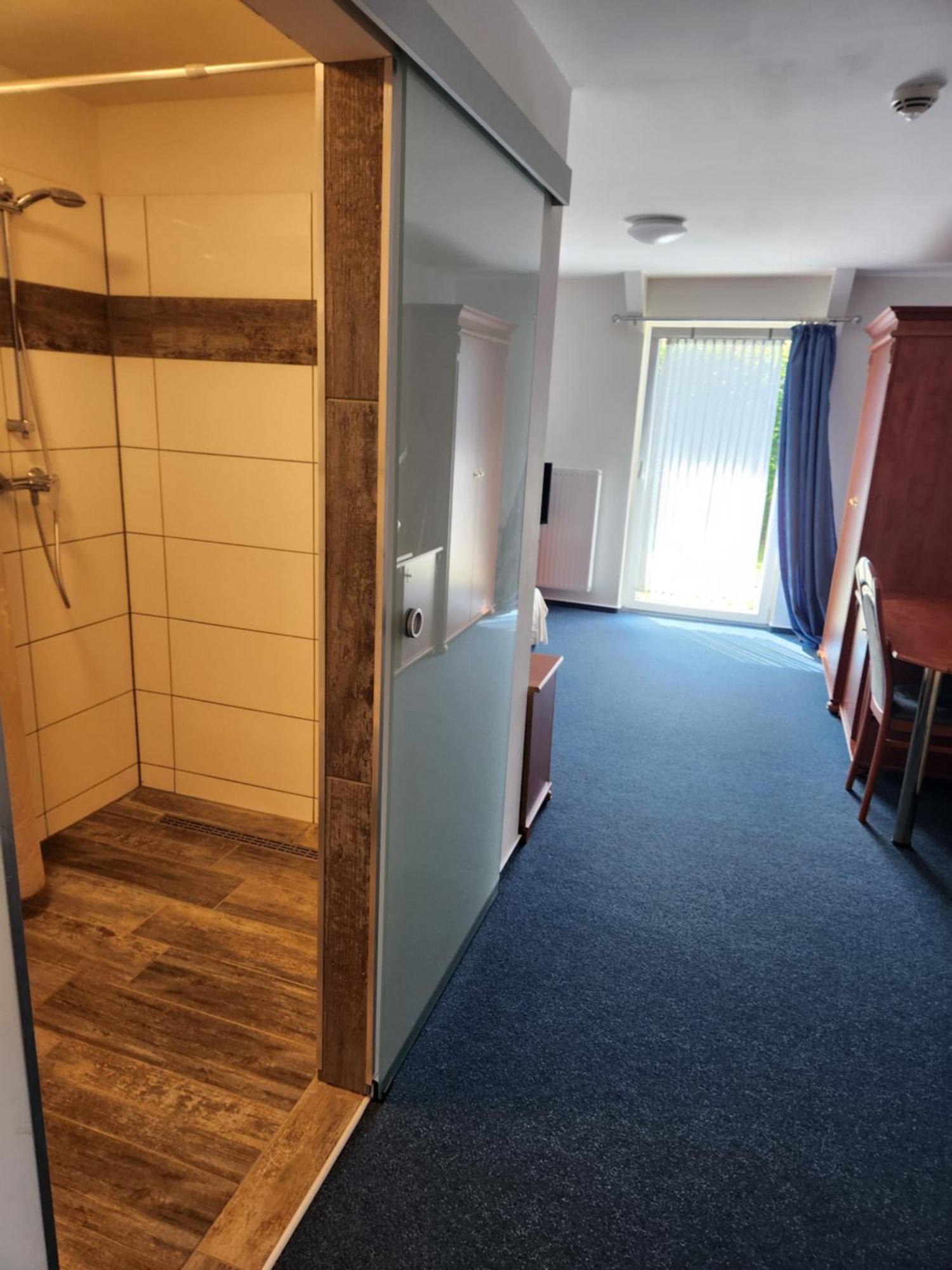Hotel Hoyers In Pinneberg Prisdorf Dış mekan fotoğraf