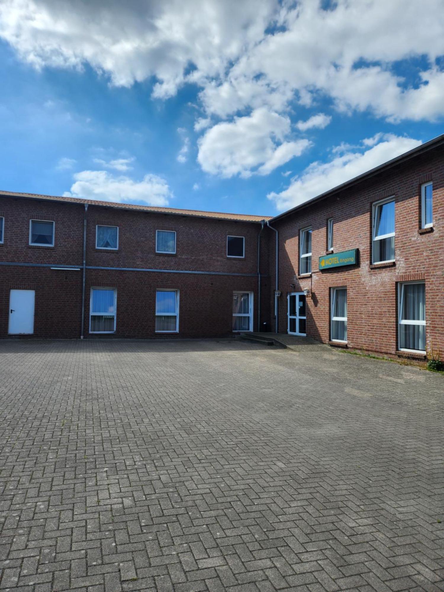 Hotel Hoyers In Pinneberg Prisdorf Dış mekan fotoğraf